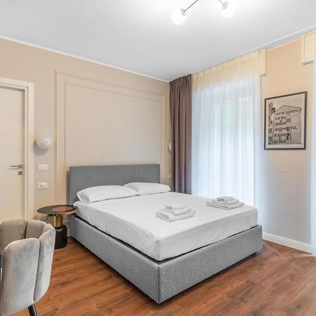 Torriani Suites Foresteria Lombarda Milão Exterior foto